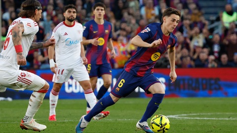  Raphinha 'chắp cánh' cho Barca với cú hat-trick thứ 3 trong sự nghiệp